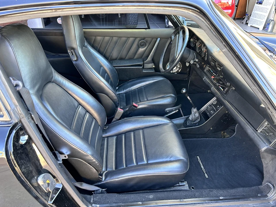 1987 Porsche 911 Carrera 3.2 - Image 27 of 31
