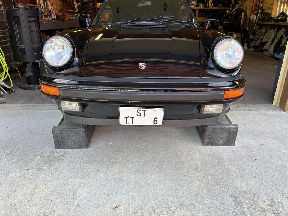 1987 Porsche 911 Carrera 3.2 - Image 23 of 31