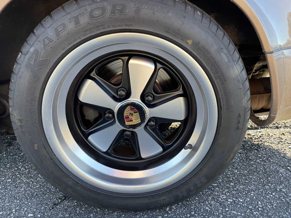 1987 Porsche 911 Carrera 3.2 - Image 24 of 31