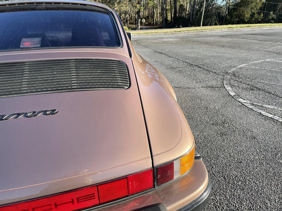1987 Porsche 911 Carrera 3.2 - Image 17 of 31