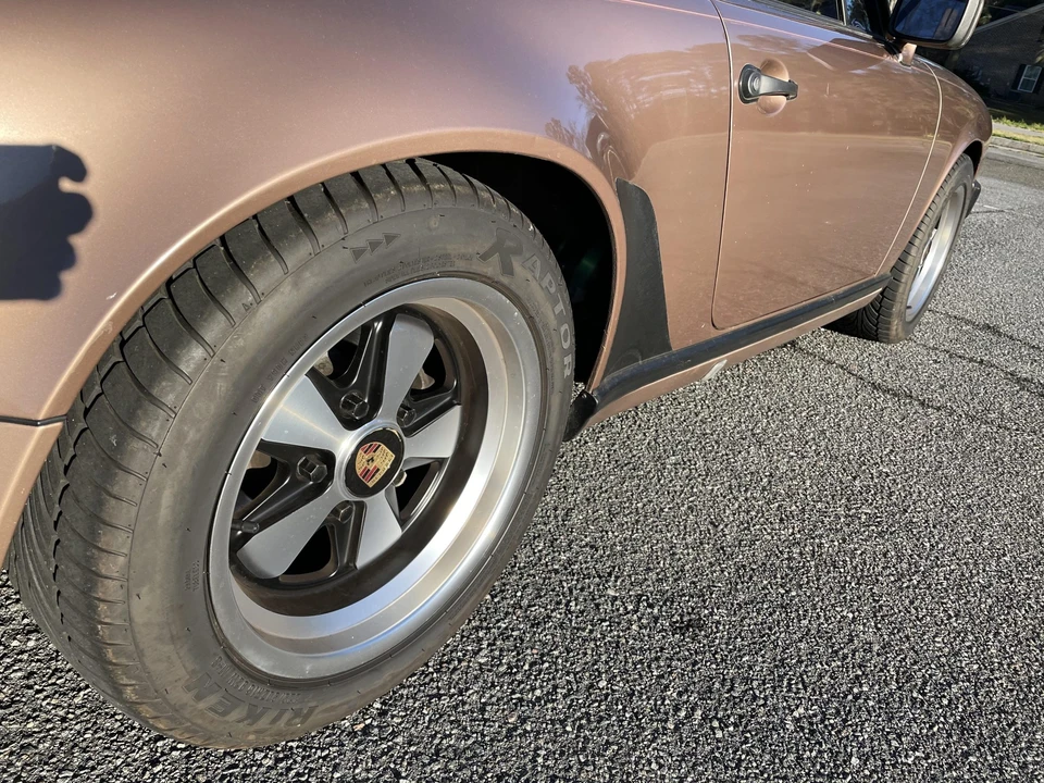 1987 Porsche 911 Carrera 3.2 - Image 16 of 31