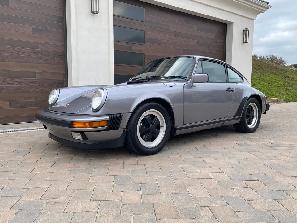 1987 Porsche 911 Carrera 3.2 - Image 11 of 31