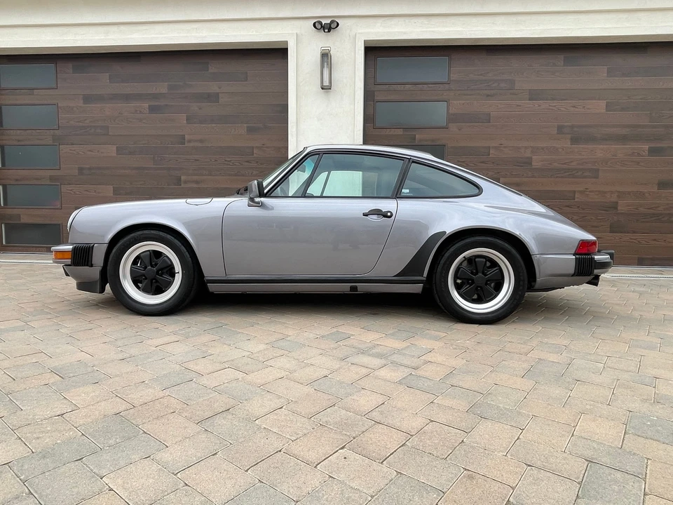 1987 Porsche 911 Carrera 3.2 - Image 12 of 31