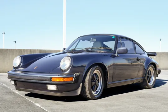 1987 Porsche 911 Carrera Coupe