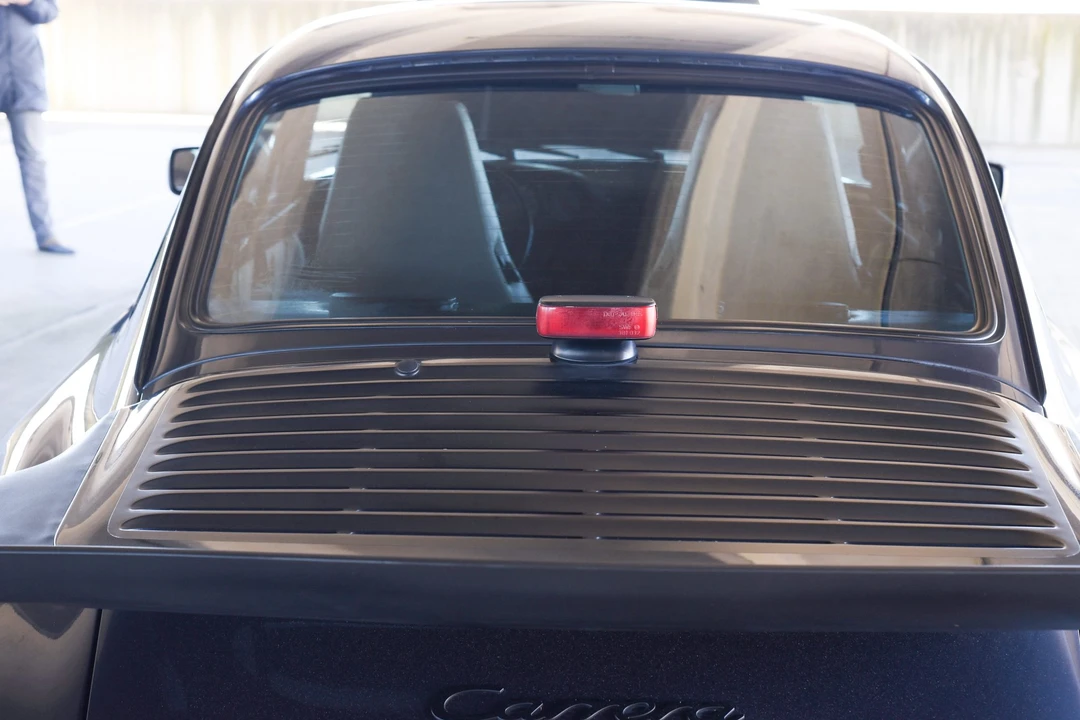 1987 Porsche 911 Carrera 3.2 - Image 18 of 31