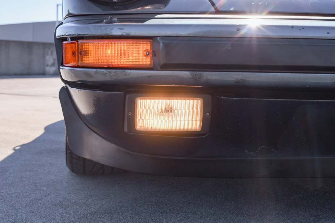1987 Porsche 911 Carrera 3.2 - Image 12 of 31