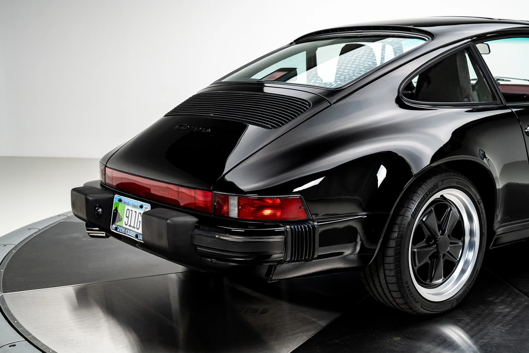 1987 Porsche 911 Carrera 3.2 - Image 25 of 31