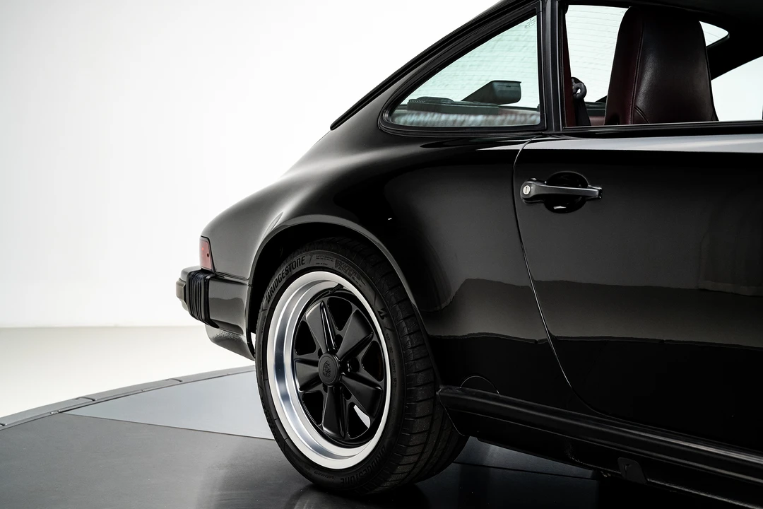 1987 Porsche 911 Carrera 3.2 - Image 24 of 31