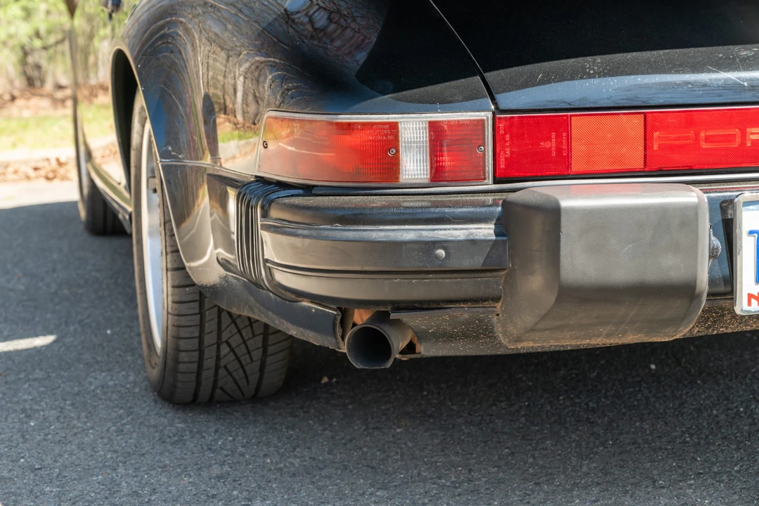 1987 Porsche 911 Carrera 3.2 - Image 23 of 31