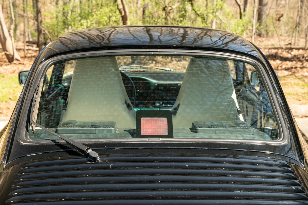 1987 Porsche 911 Carrera 3.2 - Image 29 of 31