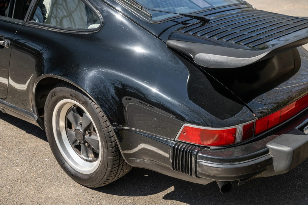 1987 Porsche 911 Carrera 3.2 - Image 24 of 31