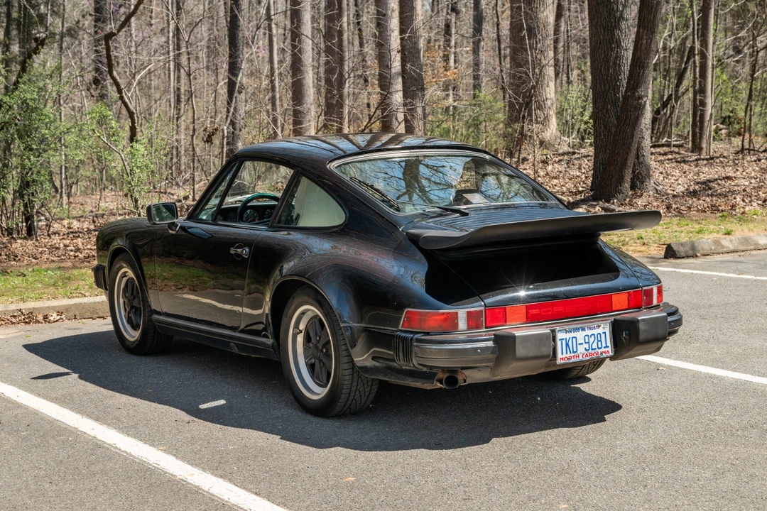 1987 Porsche 911 Carrera 3.2 - Image 7 of 31