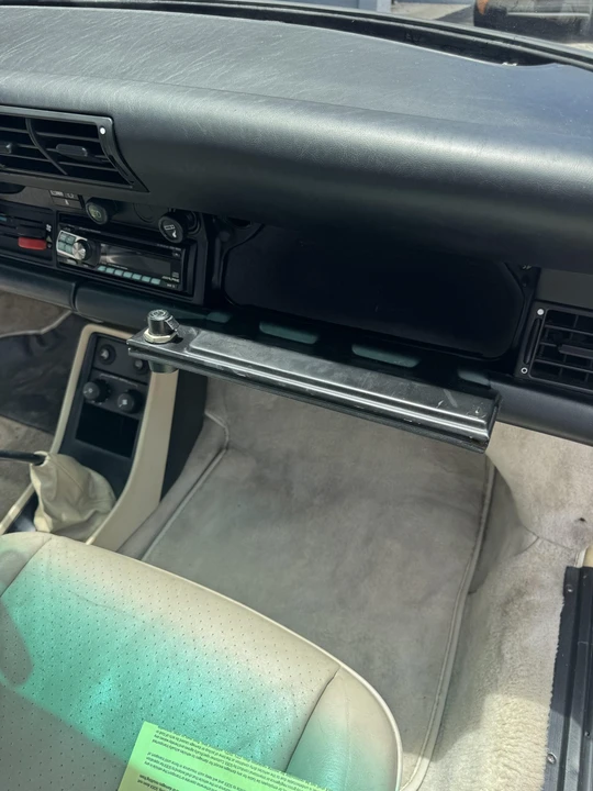 1987 Porsche 911 Carrera 3.2 - Image 28 of 31