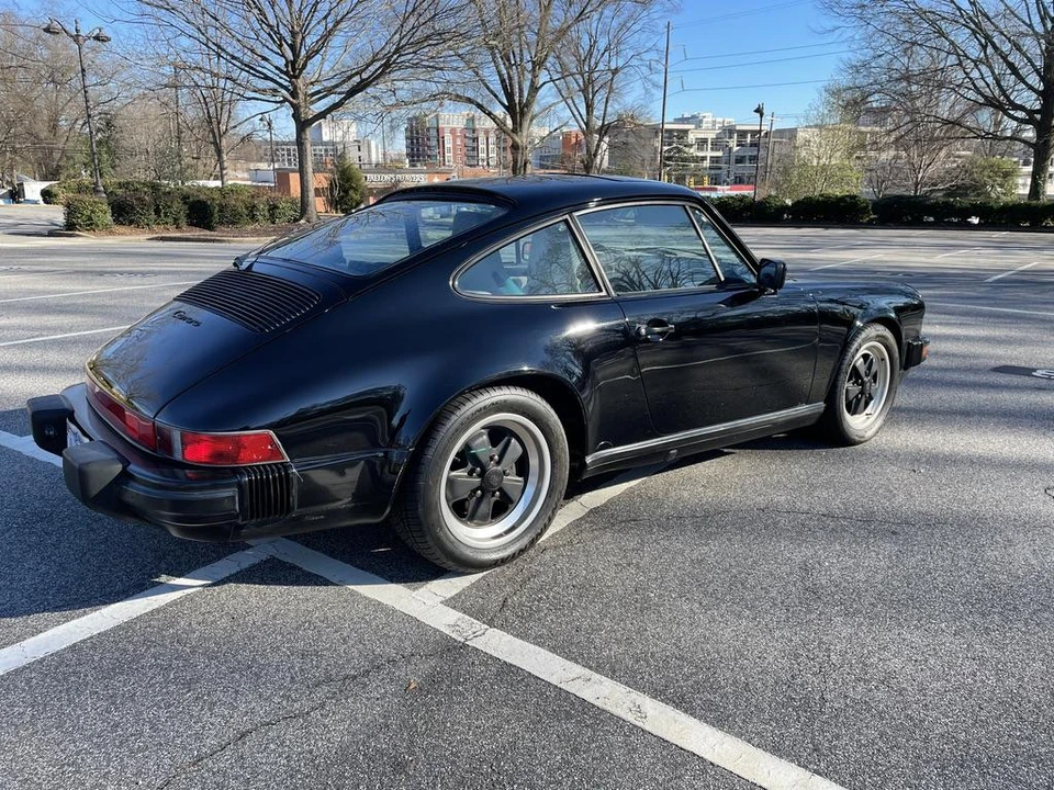 1987 Porsche 911 Carrera 3.2 - Image 13 of 31