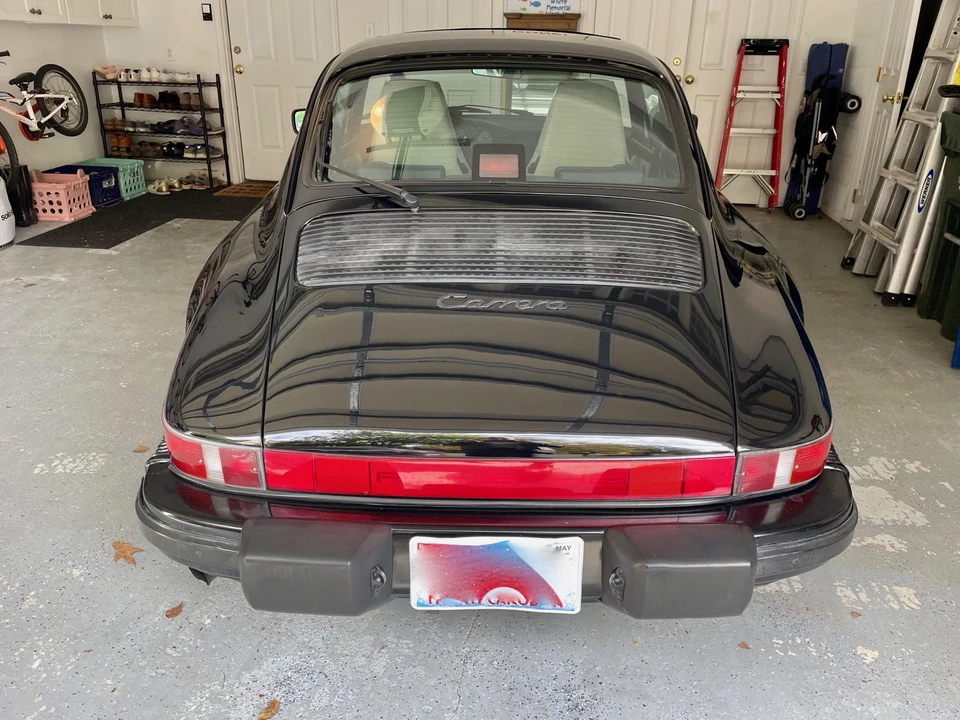 1987 Porsche 911 Carrera 3.2 - Image 11 of 31