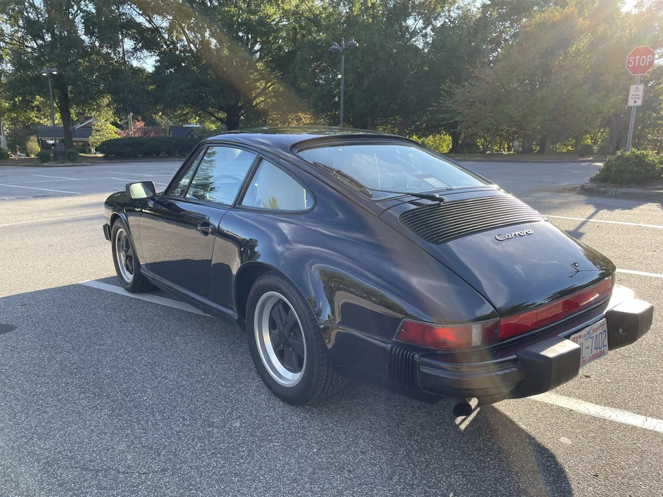 1987 Porsche 911 Carrera 3.2 - Image 8 of 31
