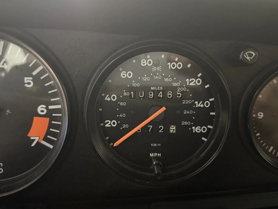 1987 Porsche 911 Carrera 3.2 - Image 26 of 31