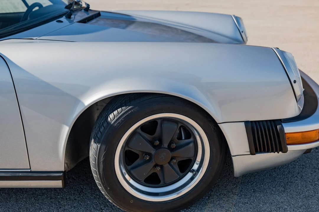1987 Porsche 911 Carrera 3.2 - Image 29 of 31