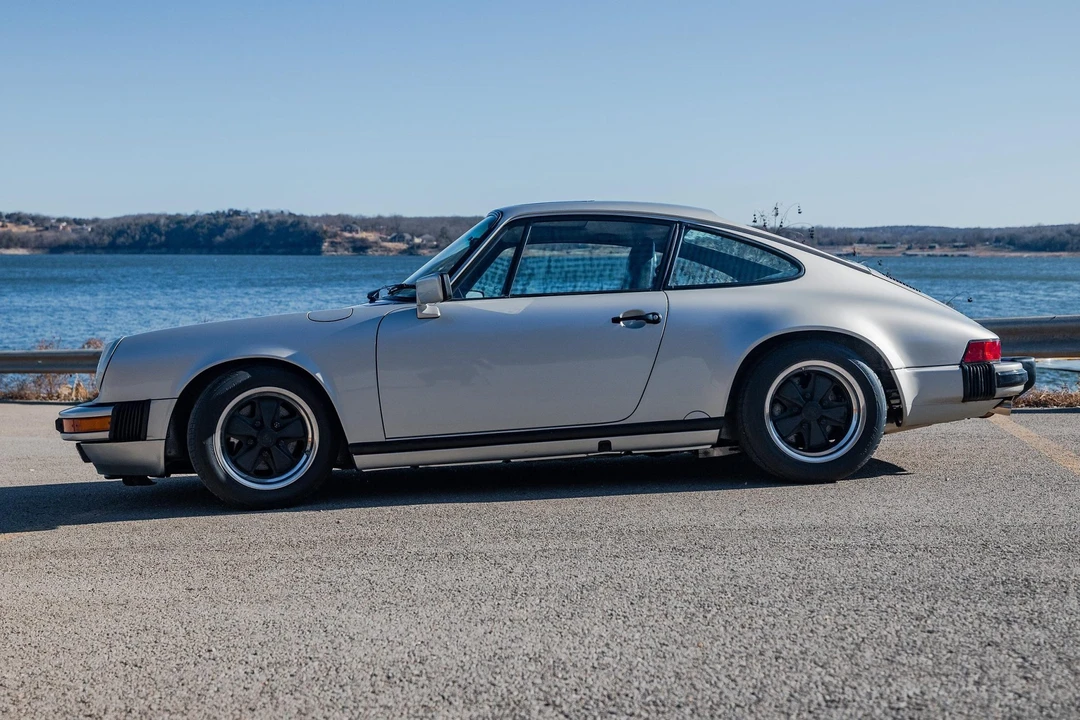 1987 Porsche 911 Carrera 3.2 - Image 5 of 31