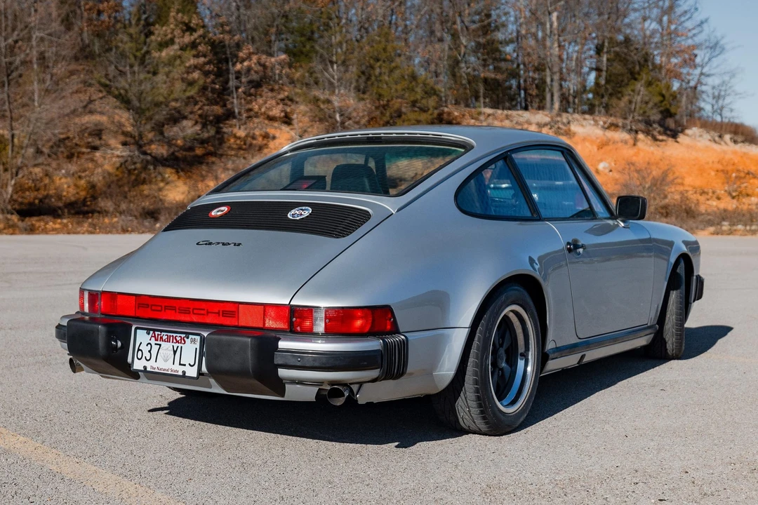 1987 Porsche 911 Carrera 3.2 - Image 11 of 31