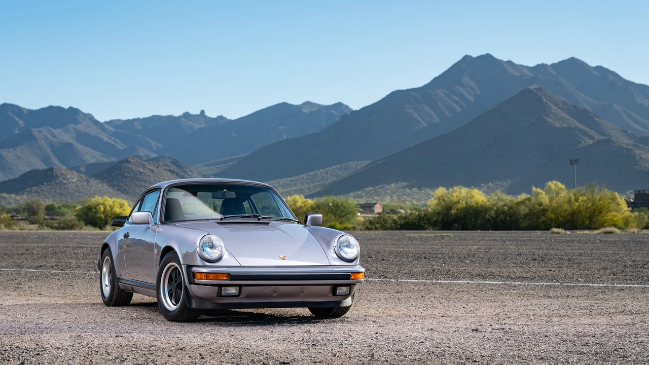1987 Porsche 911 Carrera 3.2 - Image 12 of 31