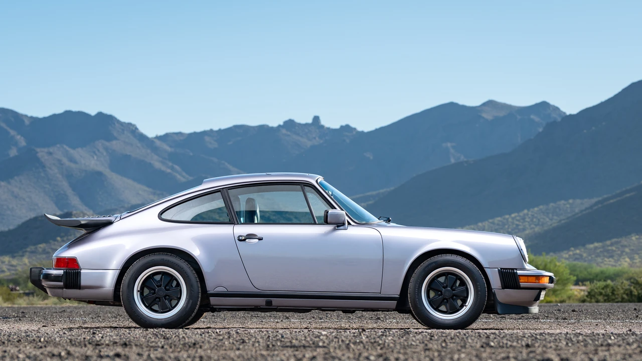 1987 Porsche 911 Carrera 3.2 - Image 16 of 31