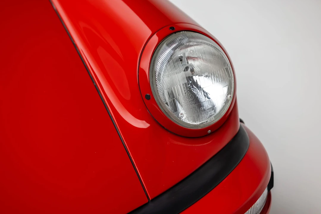 1987 Porsche 911 Carrera 3.2 - Image 28 of 31