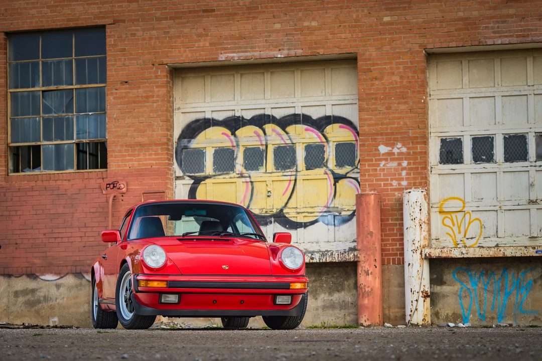 1987 Porsche 911 Carrera 3.2 - Image 15 of 31