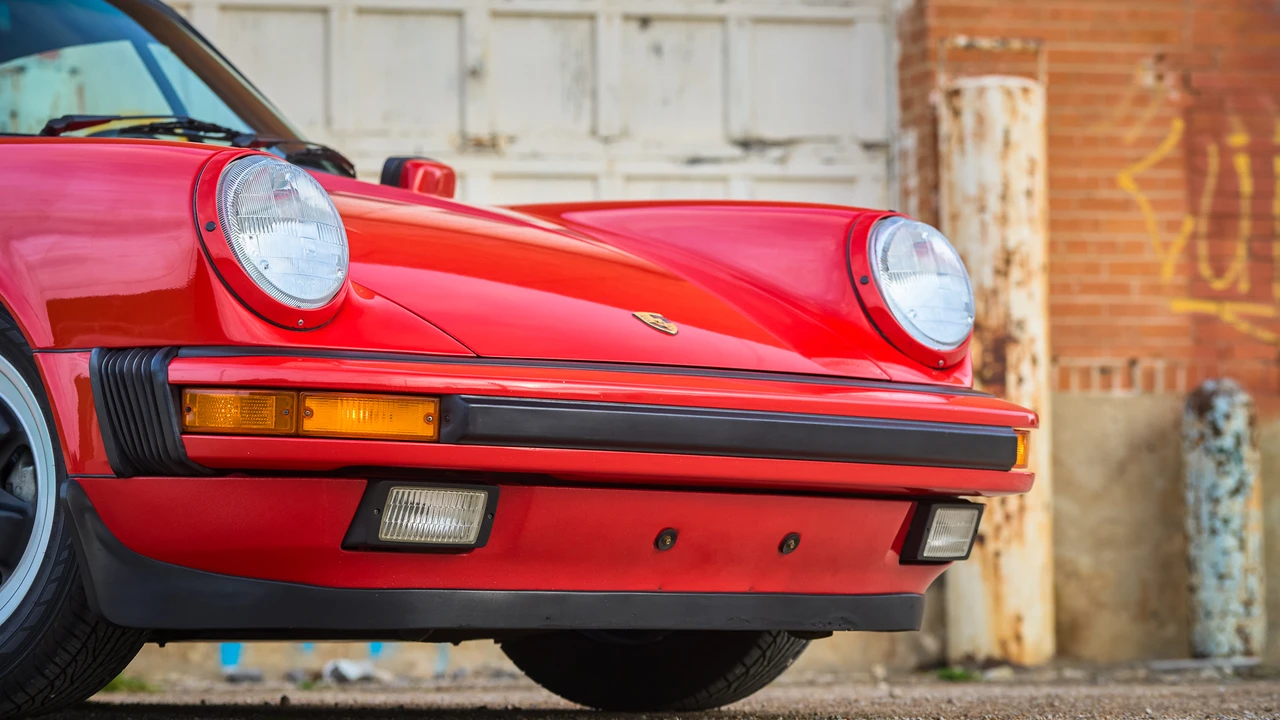 1987 Porsche 911 Carrera 3.2 - Image 30 of 31