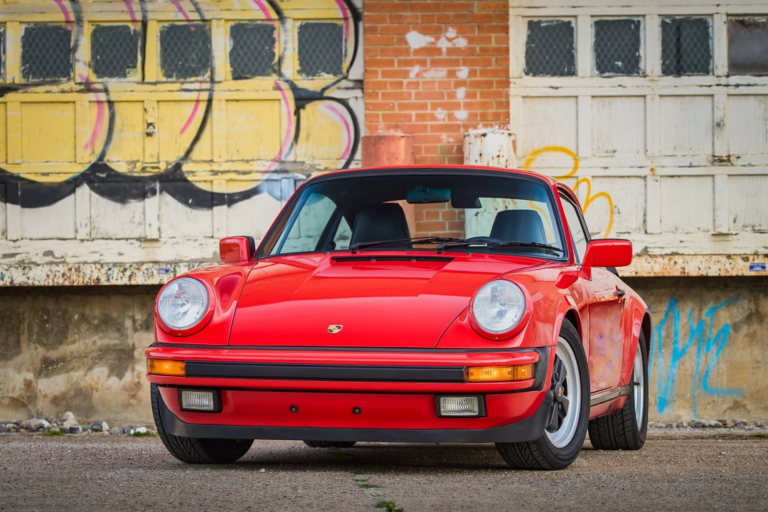 1987 Porsche 911 Carrera 3.2 - Image 11 of 31