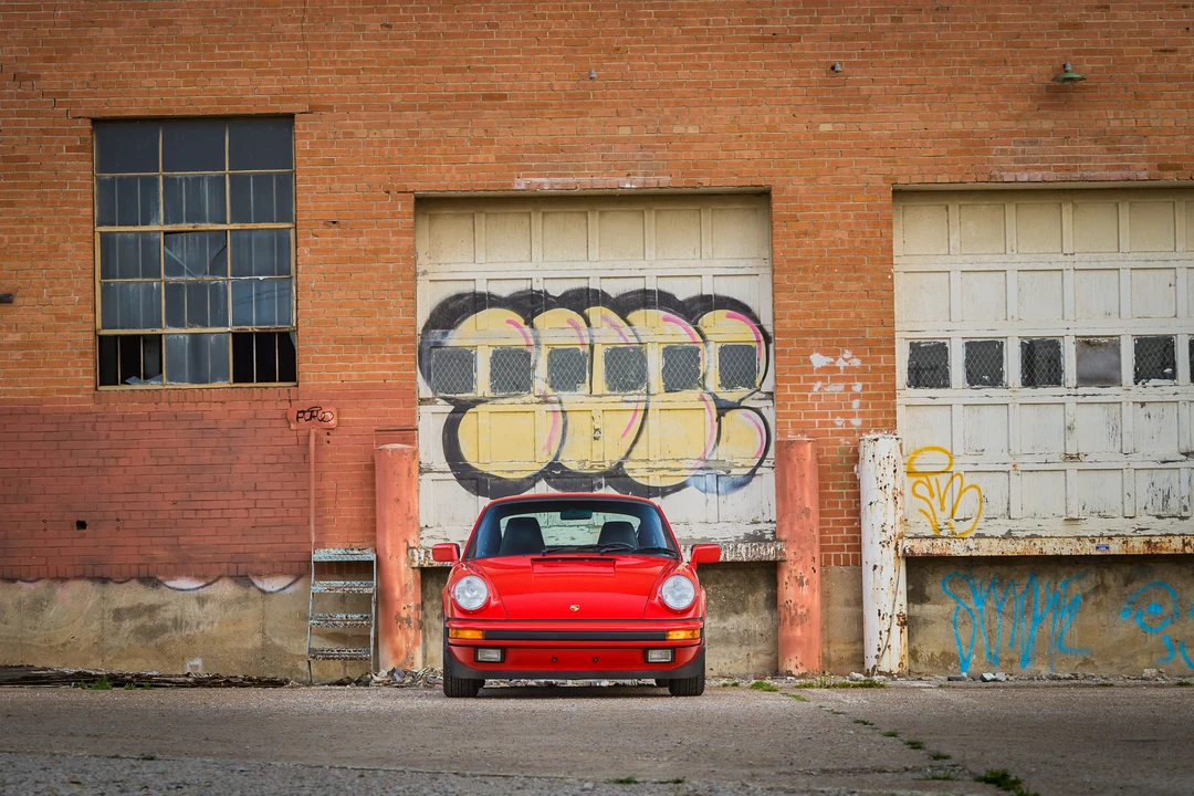 1987 Porsche 911 Carrera 3.2 - Image 12 of 31