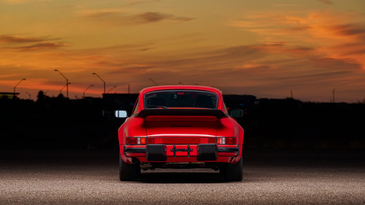 1987 Porsche 911 Carrera 3.2 - Image 18 of 31