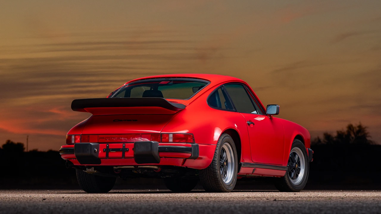 1987 Porsche 911 Carrera 3.2 - Image 16 of 31
