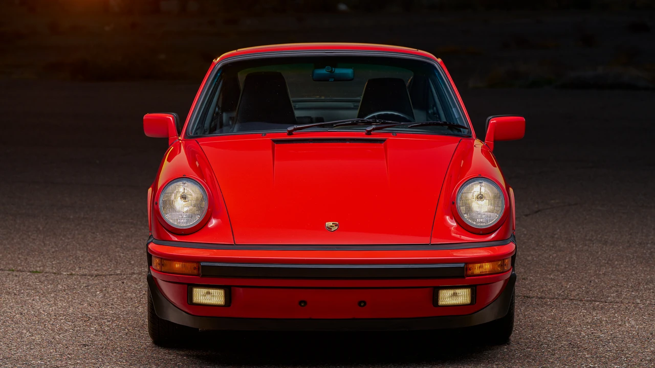 1987 Porsche 911 Carrera 3.2 - Image 25 of 31