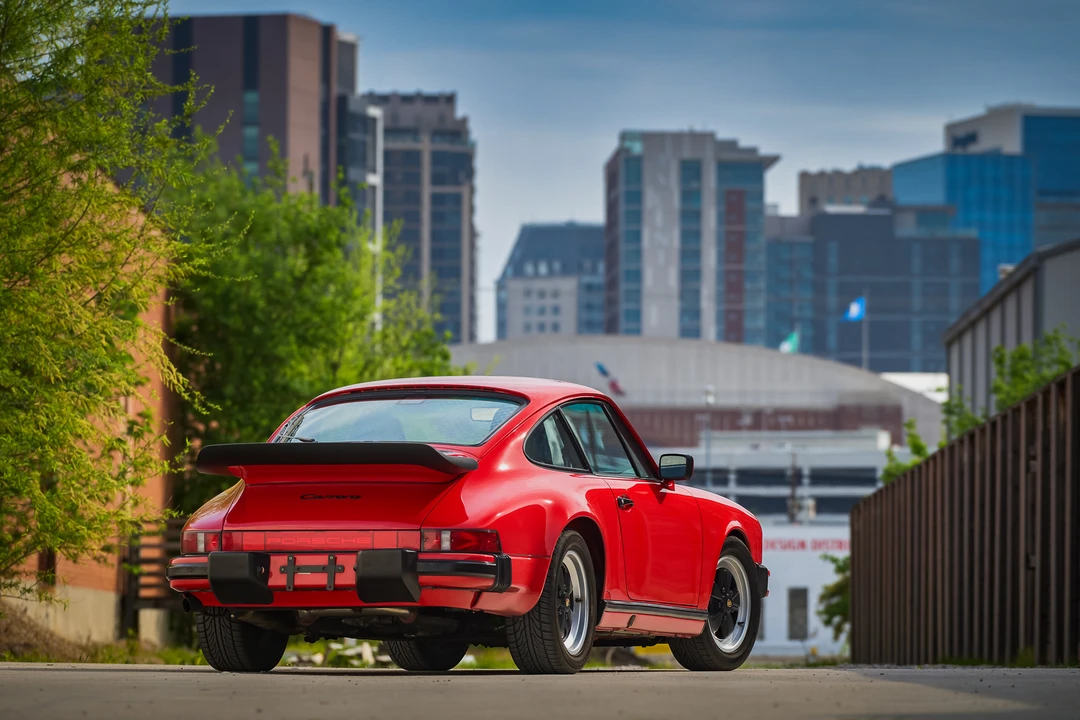 1987 Porsche 911 Carrera 3.2 - Image 4 of 31