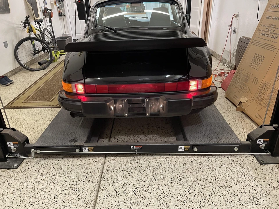 1987 Porsche 911 Carrera 3.2 - Image 16 of 31