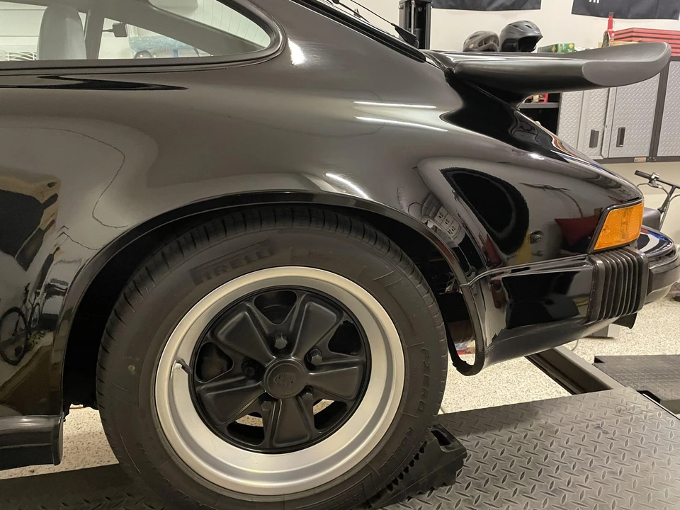 1987 Porsche 911 Carrera 3.2 - Image 25 of 31