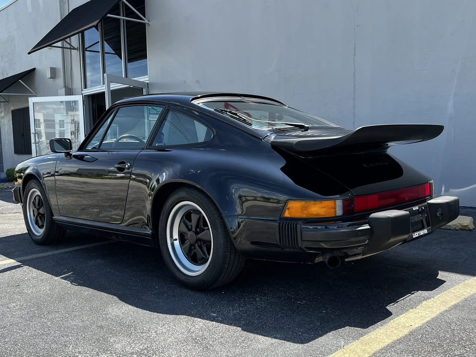 1987 Porsche 911 Carrera 3.2 - Image 5 of 31