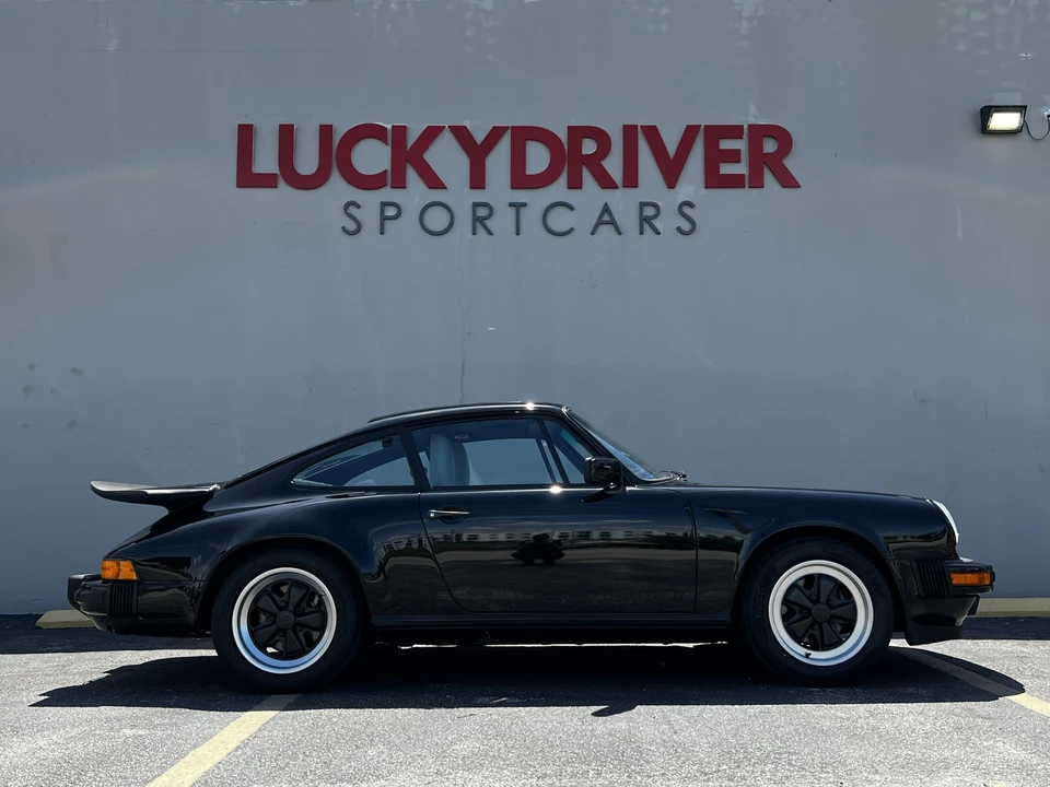 1987 Porsche 911 Carrera 3.2 - Image 12 of 31