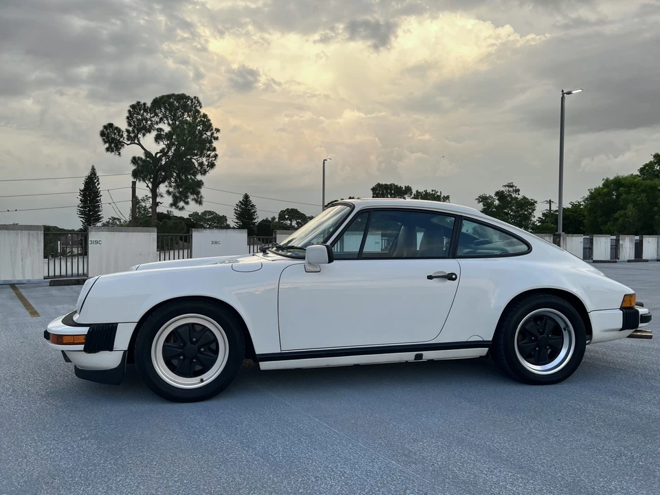 1987 Porsche 911 Carrera 3.2 - Image 7 of 31