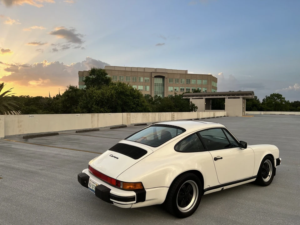 1987 Porsche 911 Carrera 3.2 - Image 28 of 31