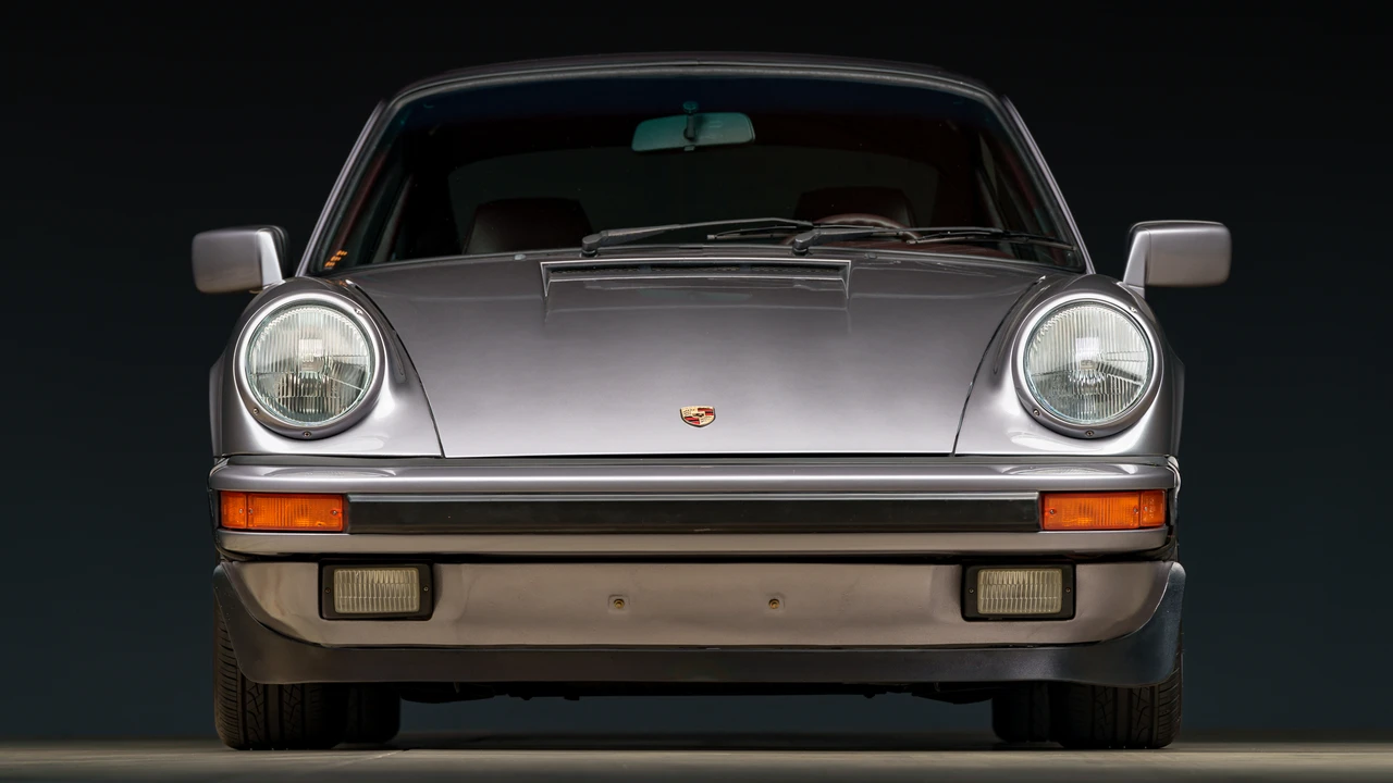 1987 Porsche 911 Carrera 3.2 - Image 10 of 31