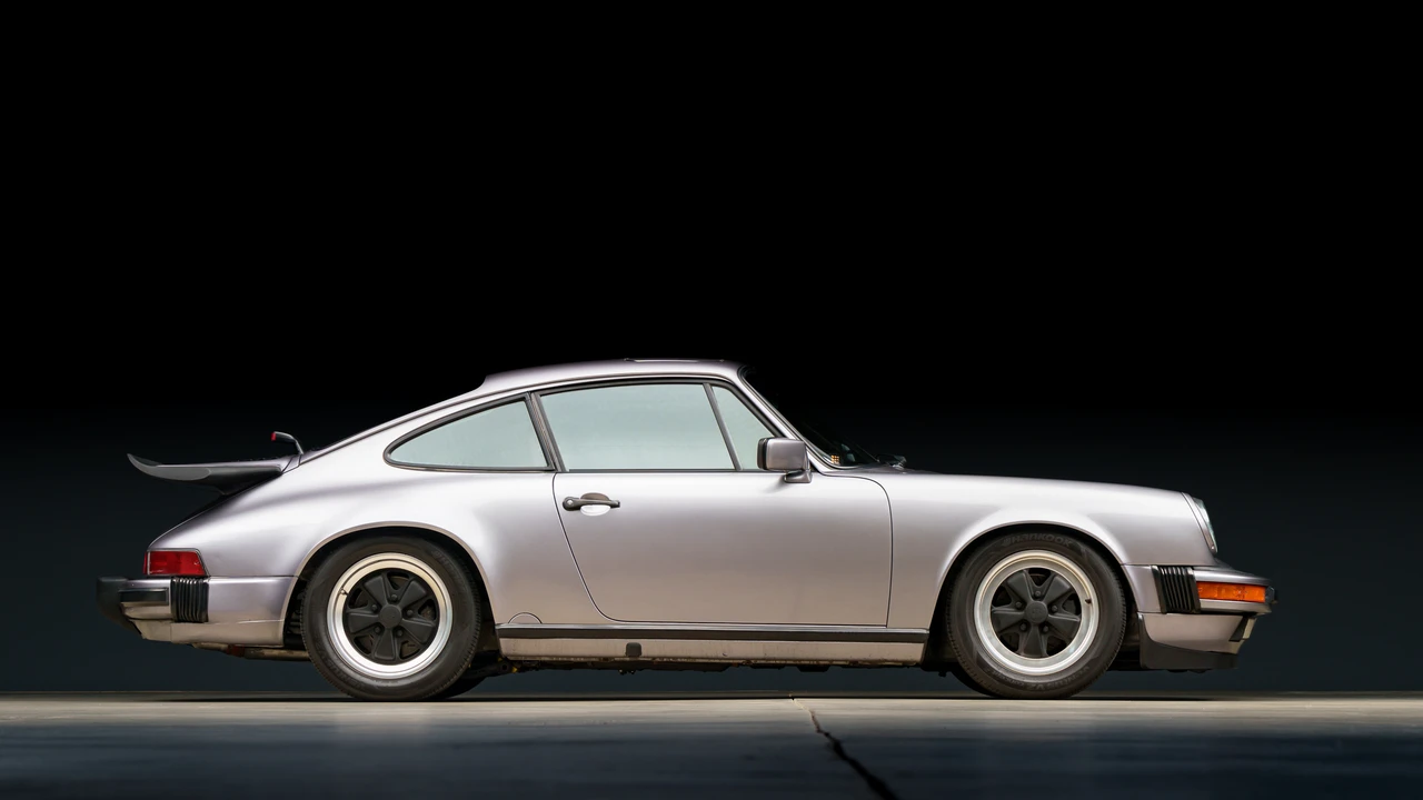 1987 Porsche 911 Carrera 3.2 - Image 13 of 31