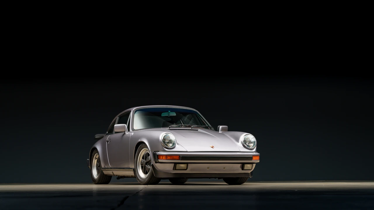 1987 Porsche 911 Carrera 3.2 - Image 2 of 31