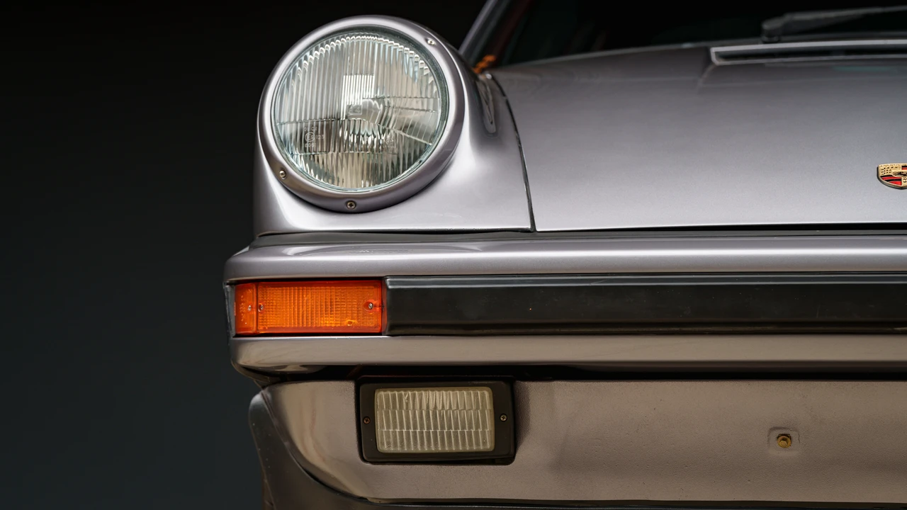 1987 Porsche 911 Carrera 3.2 - Image 26 of 31