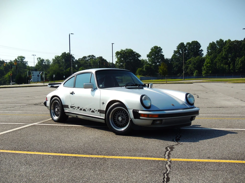 1987 Porsche 911 Carrera 3.2 - Image 14 of 31