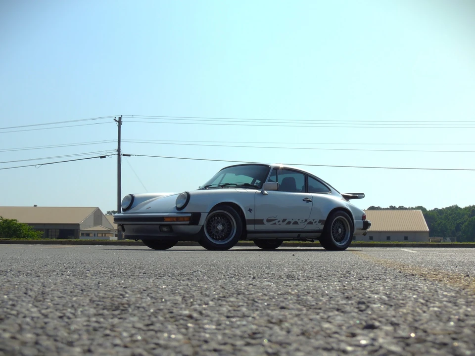 1987 Porsche 911 Carrera 3.2 - Image 6 of 31
