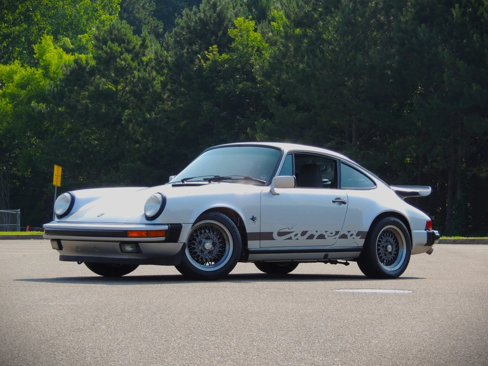 1987 Porsche 911 Carrera 3.2 - Image 5 of 31