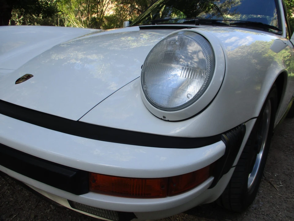 1987 Porsche 911 Carrera 3.2 - Image 18 of 31