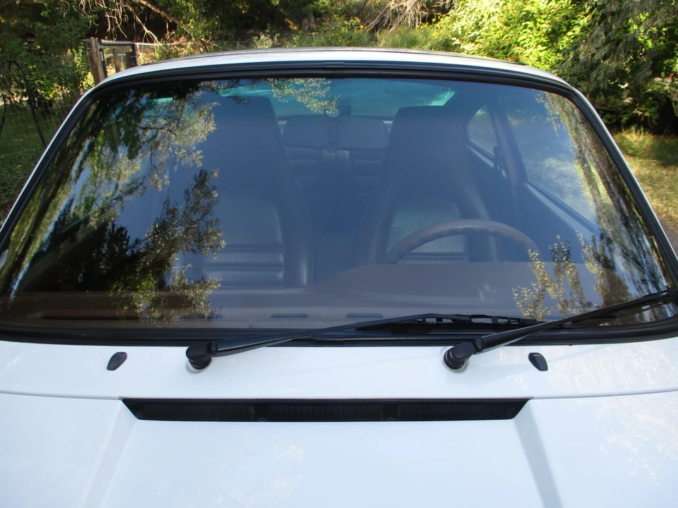 1987 Porsche 911 Carrera 3.2 - Image 11 of 31